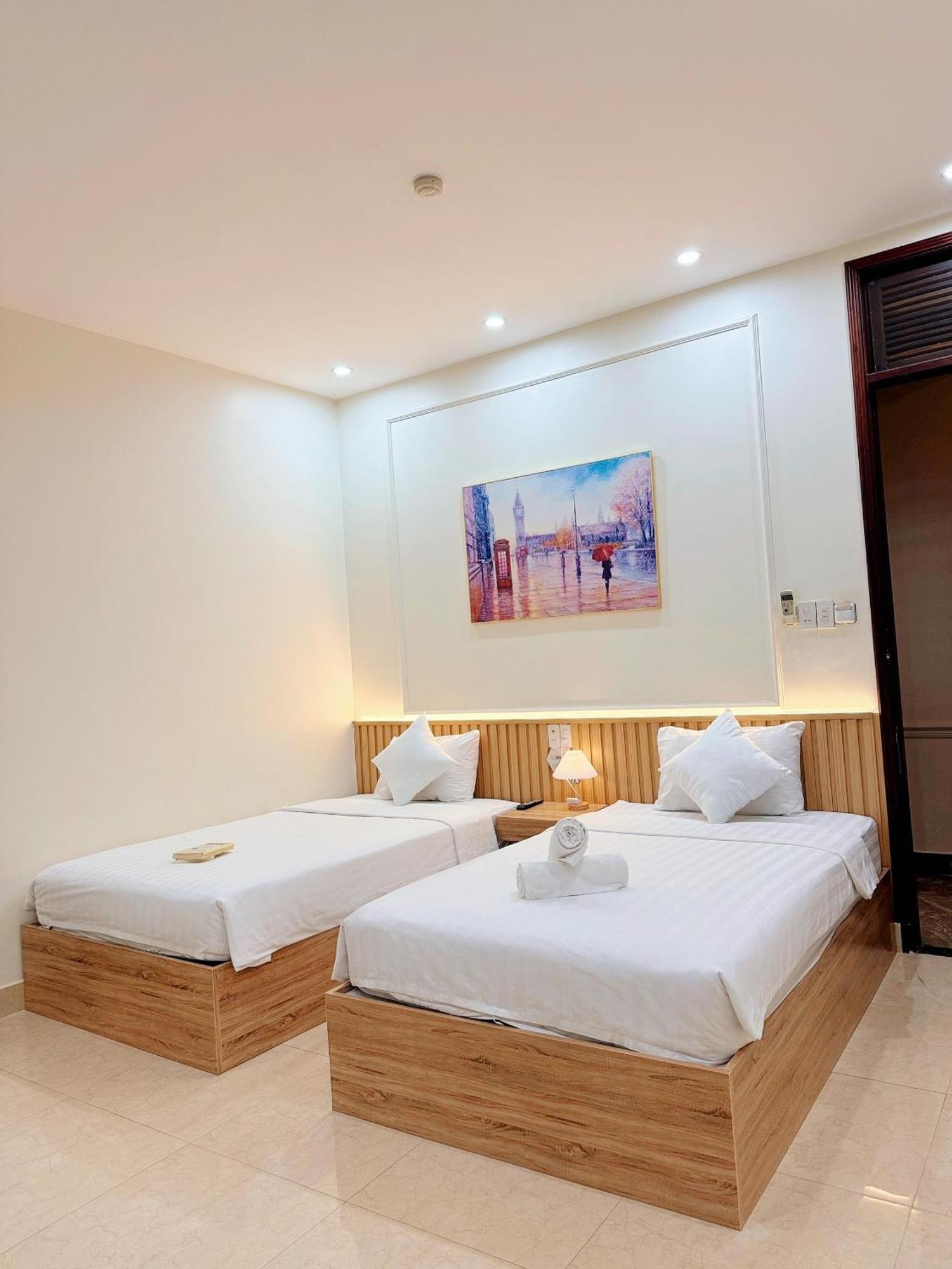 Elisa Hotel Pleiku Exterior photo